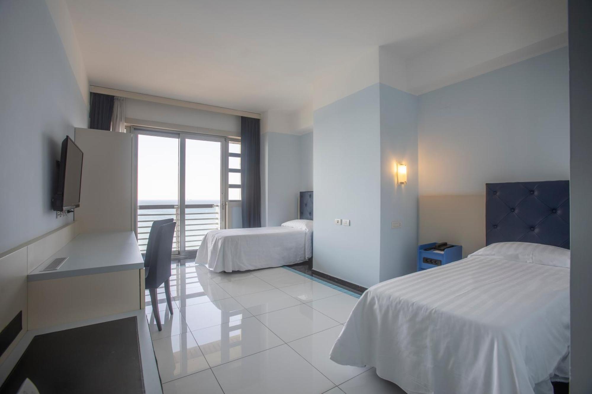 Grand Hotel 4*